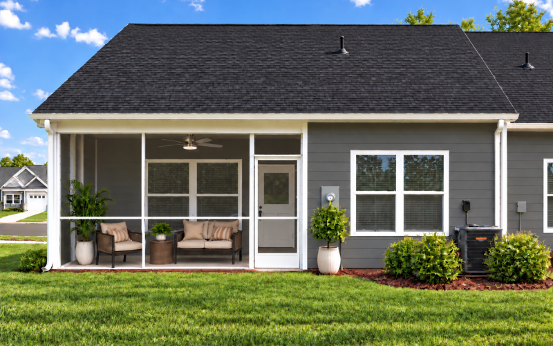 Screened in Porch